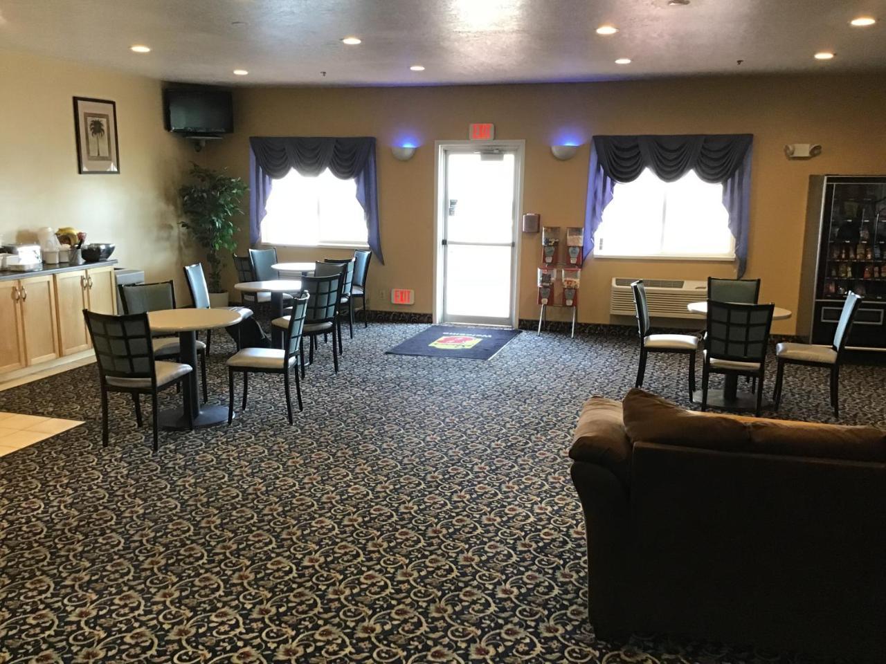 Super 8 By Wyndham Vernal Ut Exterior foto