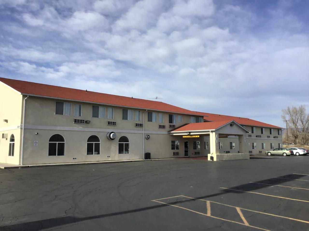 Super 8 By Wyndham Vernal Ut Exterior foto